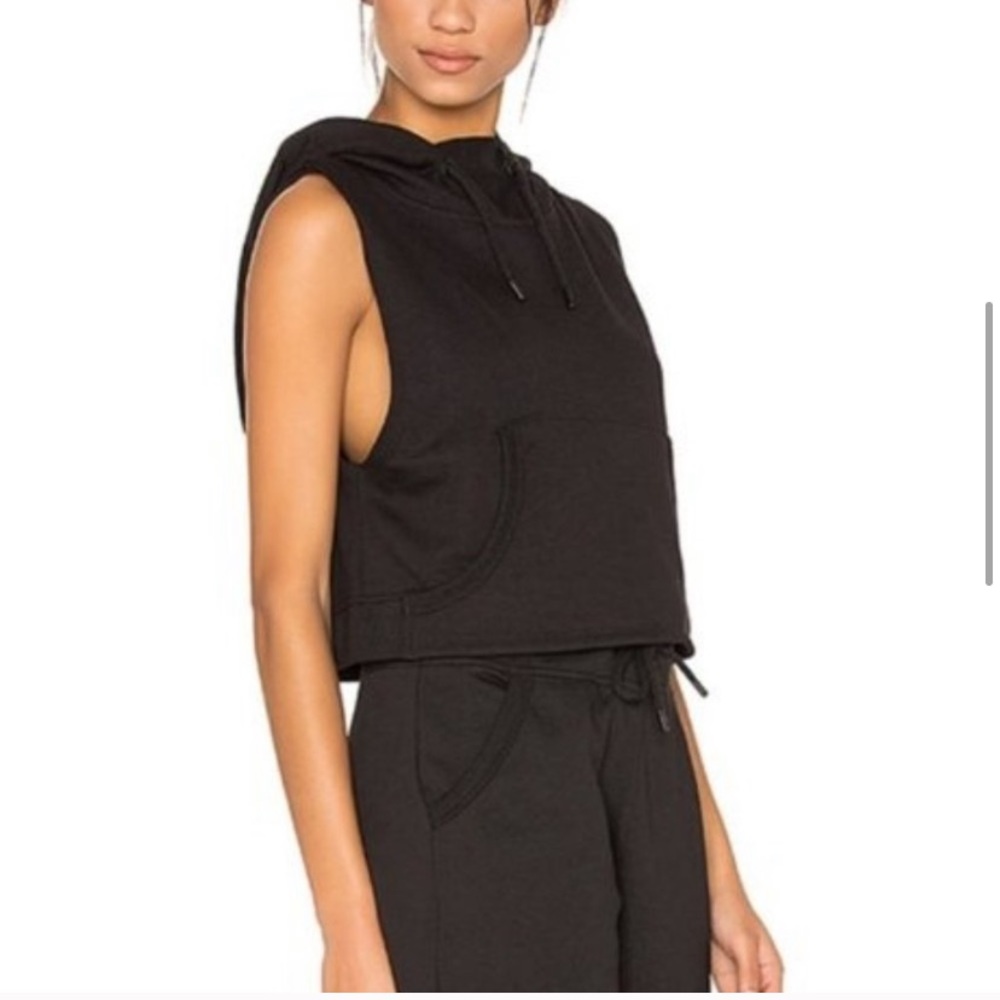 IVY Park Cropped Sleeveless Hoodie - Picture 6 of 16